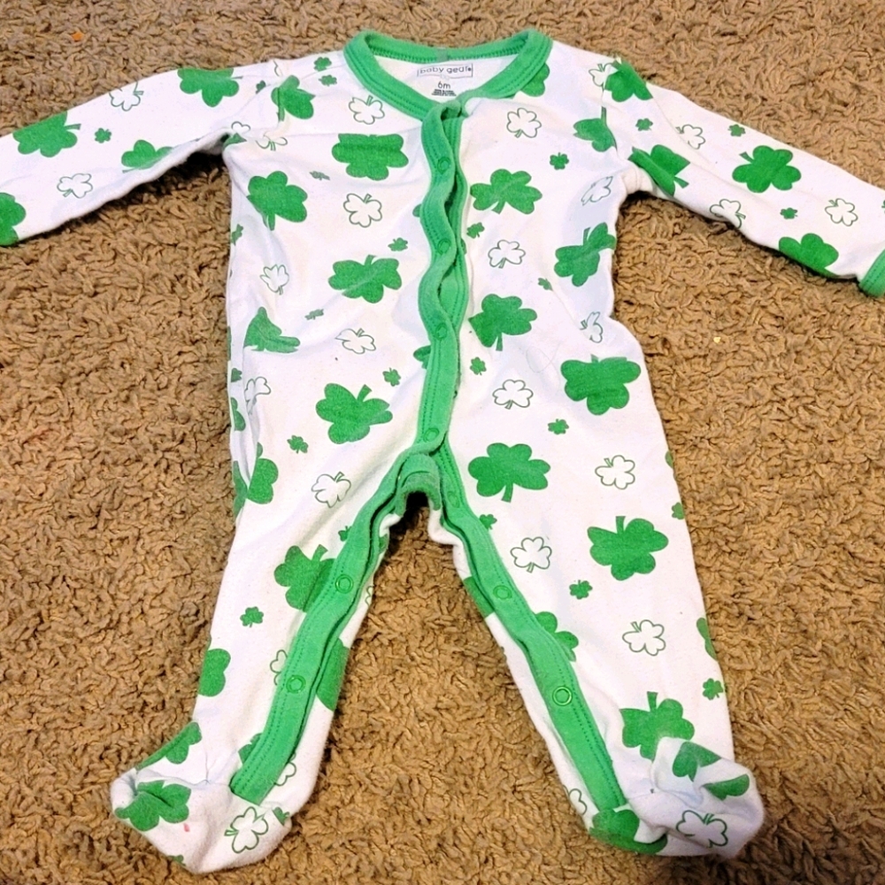 St. Patrick's outfit